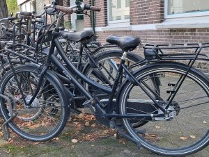 Rent a bike and explore the Zaanse Schans